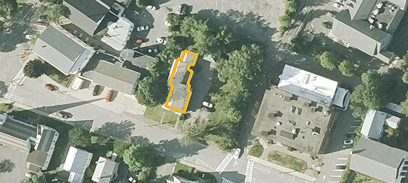 28 School St