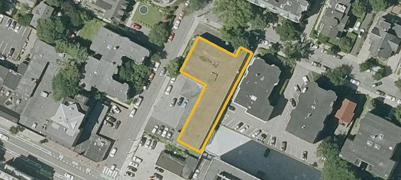 8 Dana St