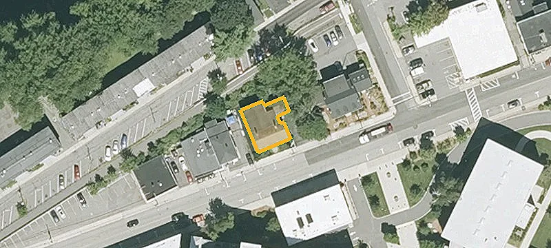 147 Main St