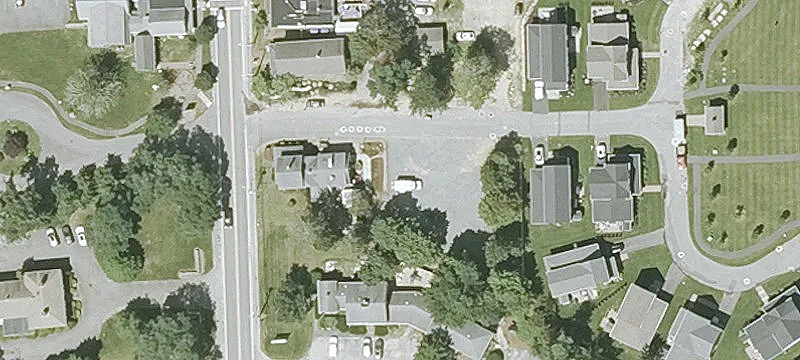 593 Main St