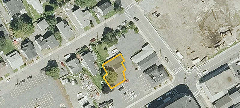 80 Mechanic St