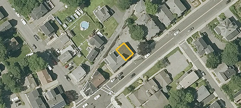 61 Pleasant St