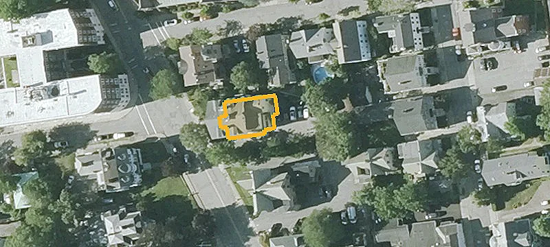 414 County St
