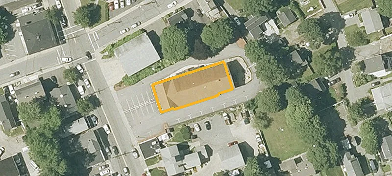 905 Main St