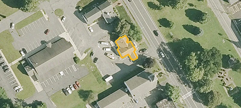 33 Main St