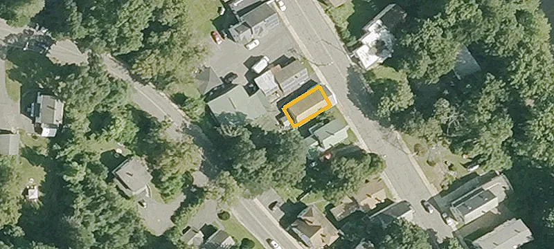 49 Commercial St