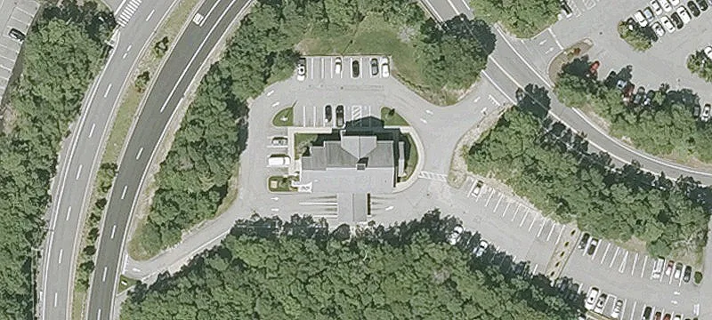 695 Attucks Ln