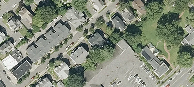 25 Graves Ave