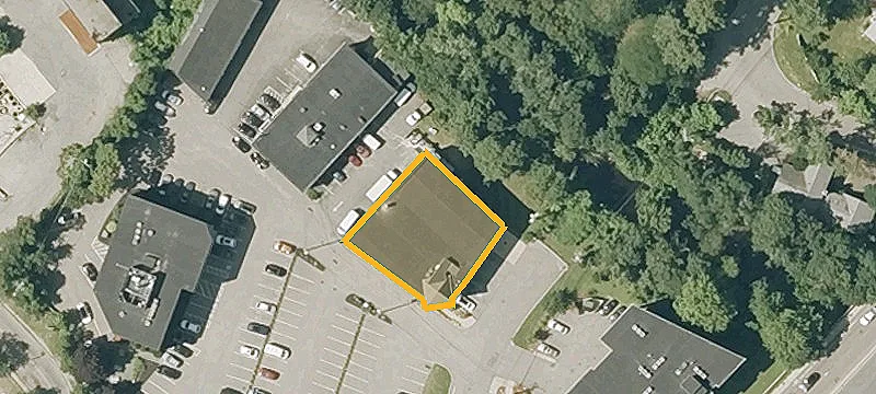 21 Eastbrook Rd