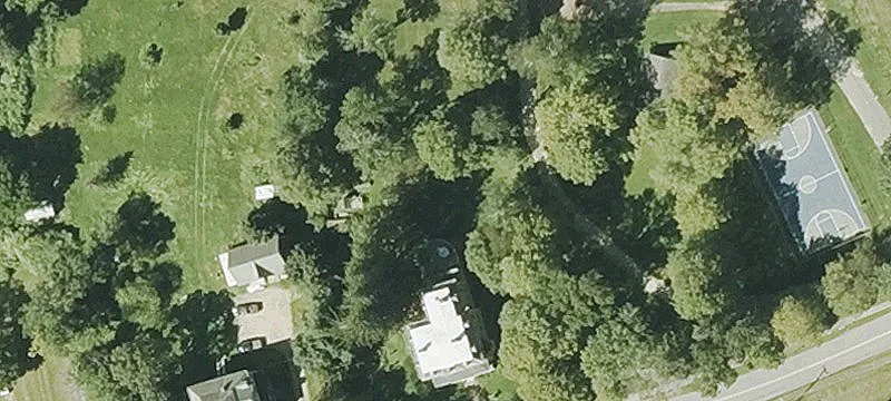 2 Main St