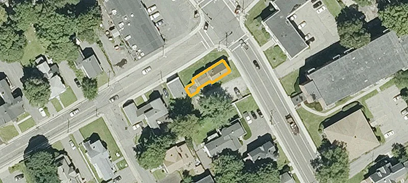 154 Pleasant St
