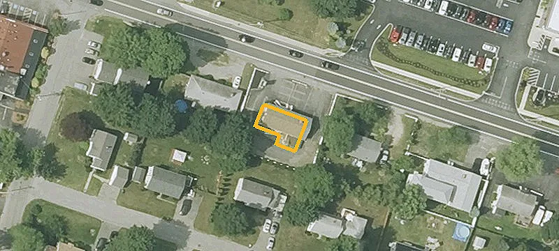 461 Main St