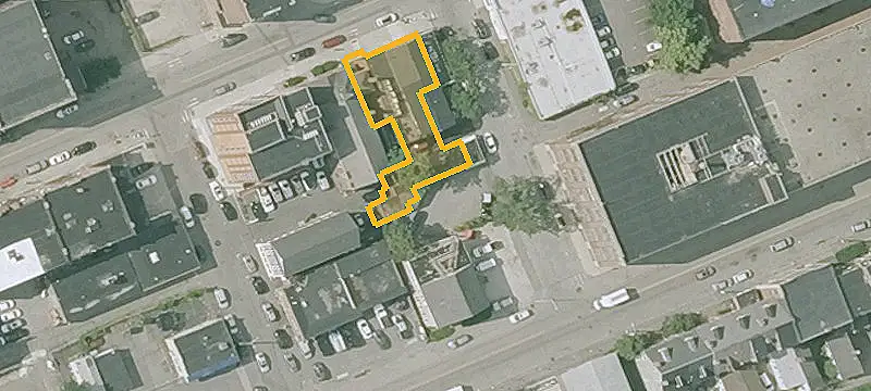 37 Elliott St