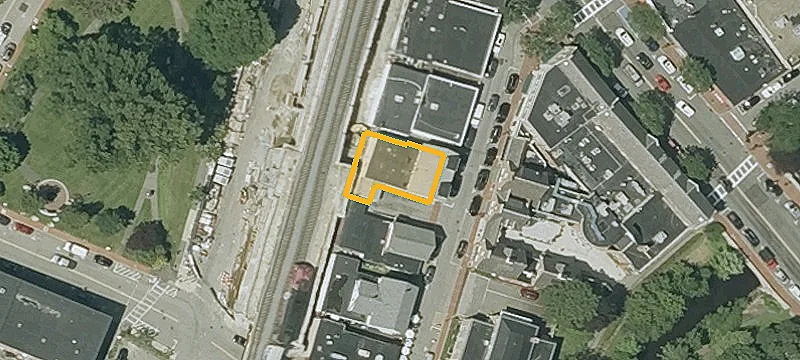 23-25 Thompson St