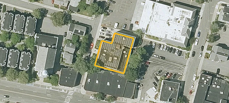 7 Central St
