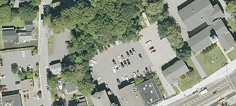 14 Main St