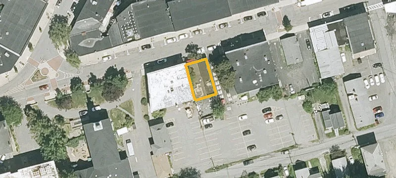 62 Main St