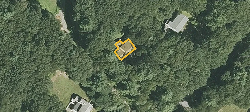 8 Beaver Brk Rd