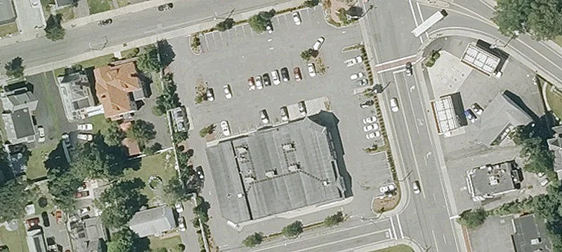 1267 Main St