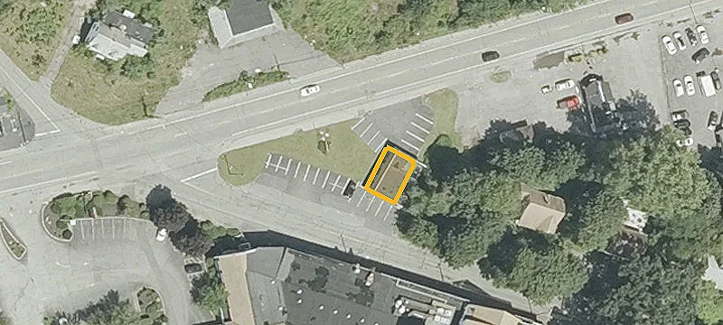 235 Taunton Ave