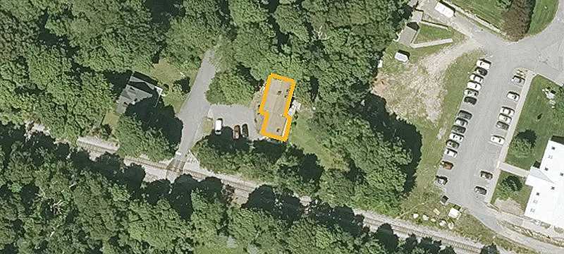 88 Railroad Ave