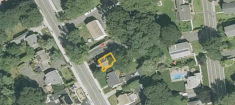 411 Un Ave