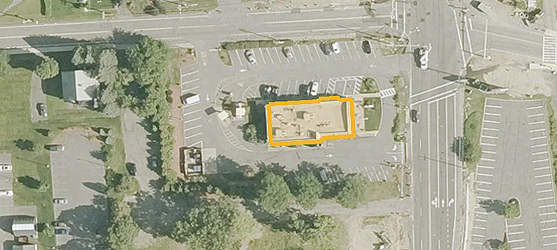 302 Main St