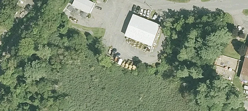 17 Whitney St