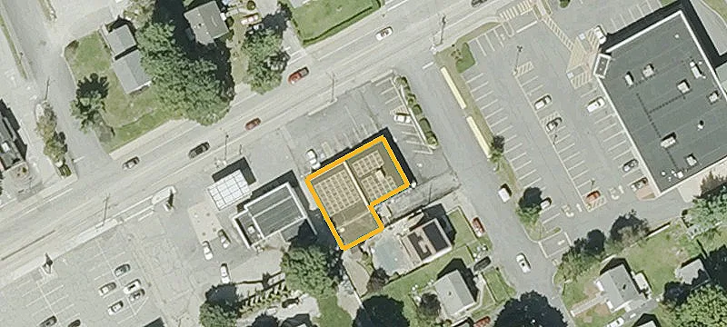 94 Main St