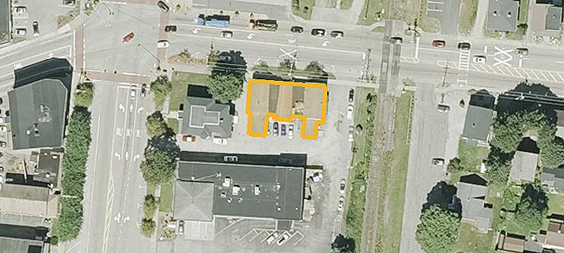 1 Sutton Ave