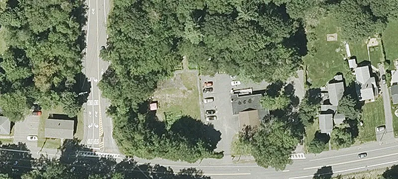 240 Pearl St