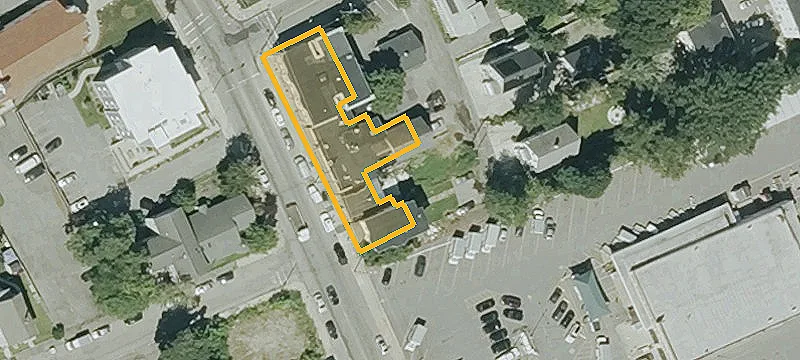 673 Main St