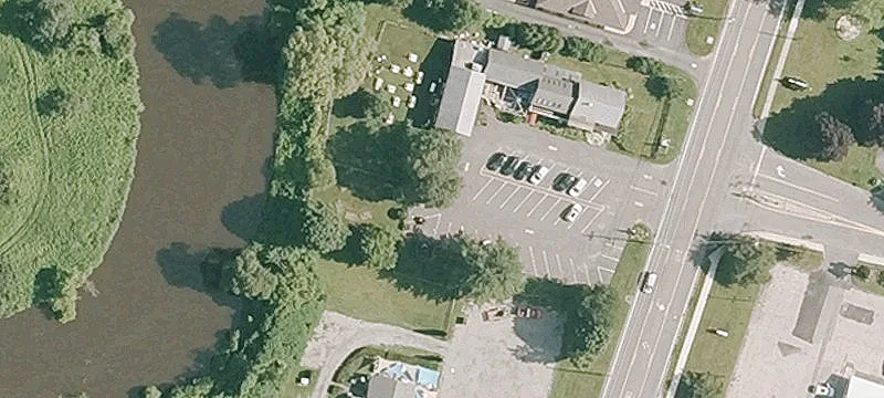 401 Stockbridge Rd