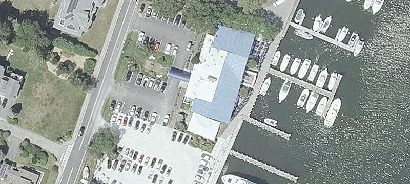 220 Scranton Ave