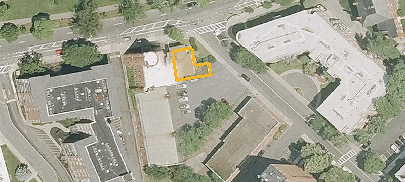 30 Cmn St