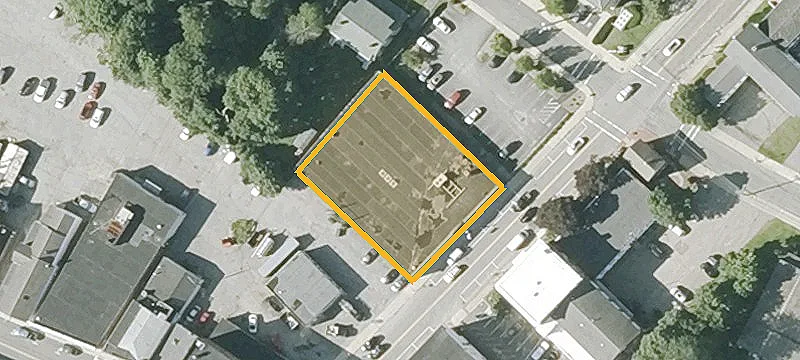 40 Main St