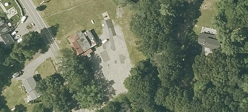 251 Hampstead St
