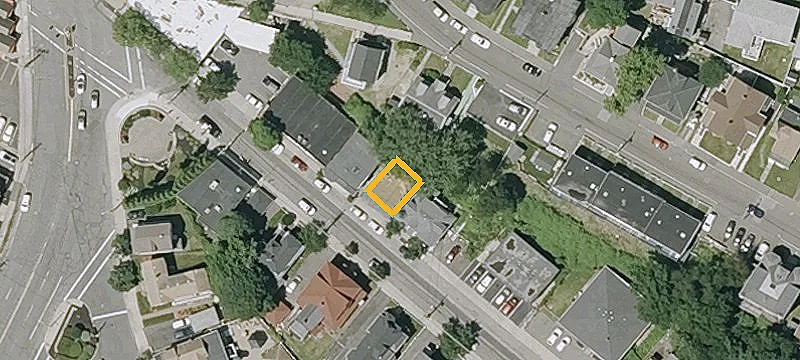 684 Winthrop Ave