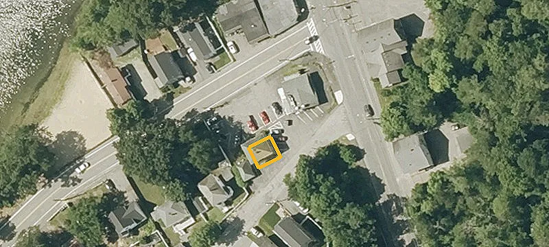101 Main St