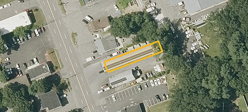 211 Main St