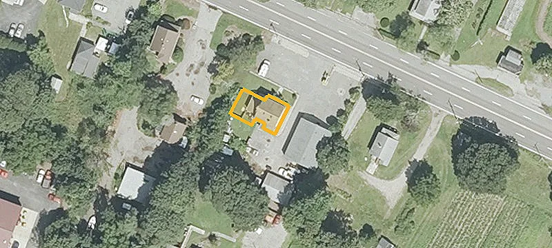1683 Fall Riv Ave