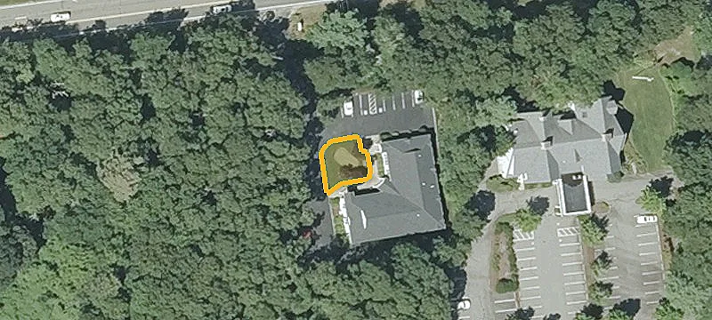400 Nathan Ellis Hwy