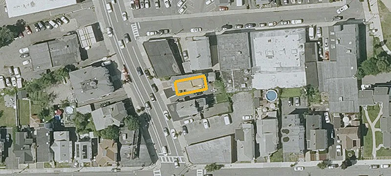 135 Main St
