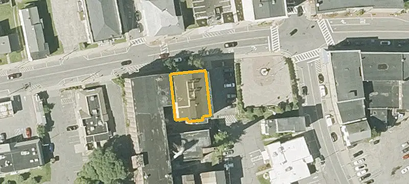 359 Main St