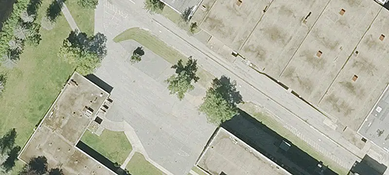 35 Case St