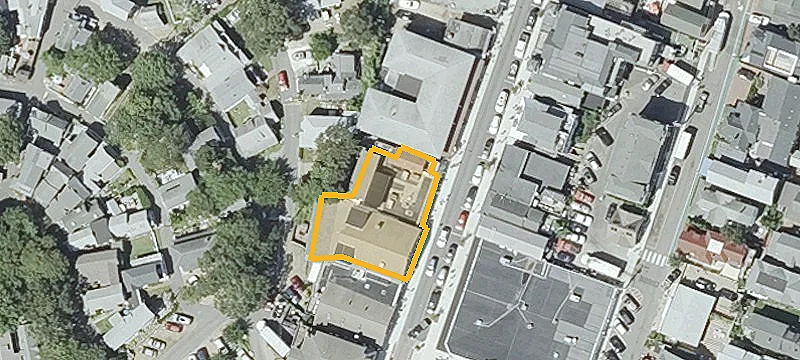 15 Circuit Ave