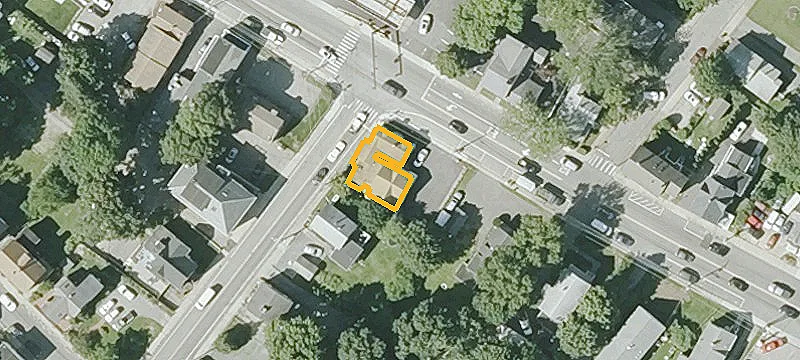 95 Sandwich St