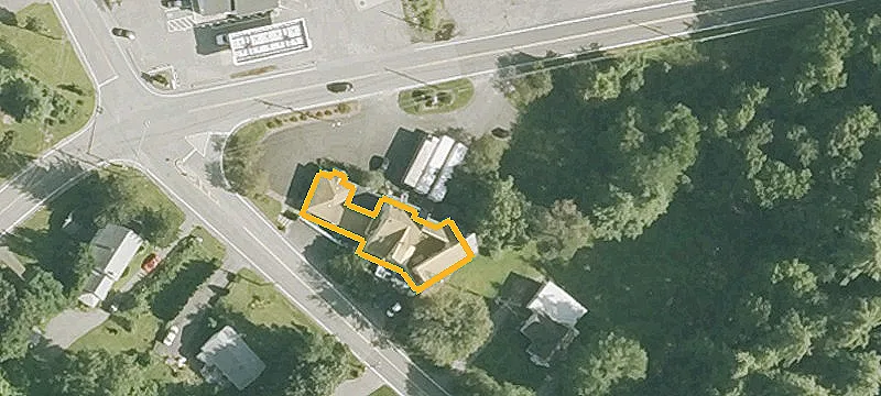 12 Old Cmn Rd