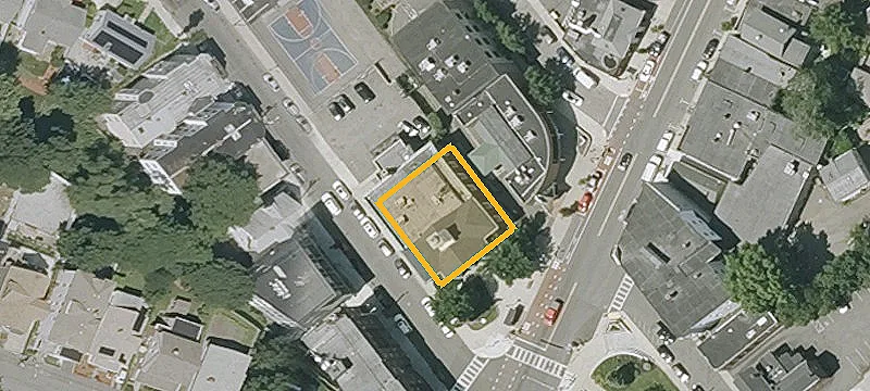 300 Broadway Ste 1b