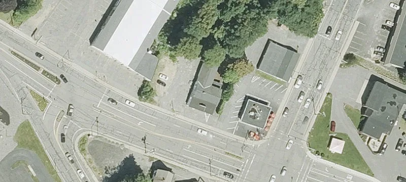 306 Summer St